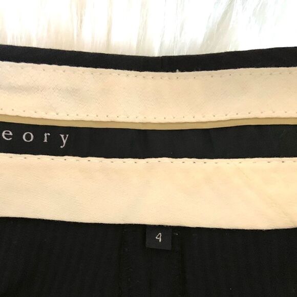 Theory Wide Leg Pants - Picture 4 of 8